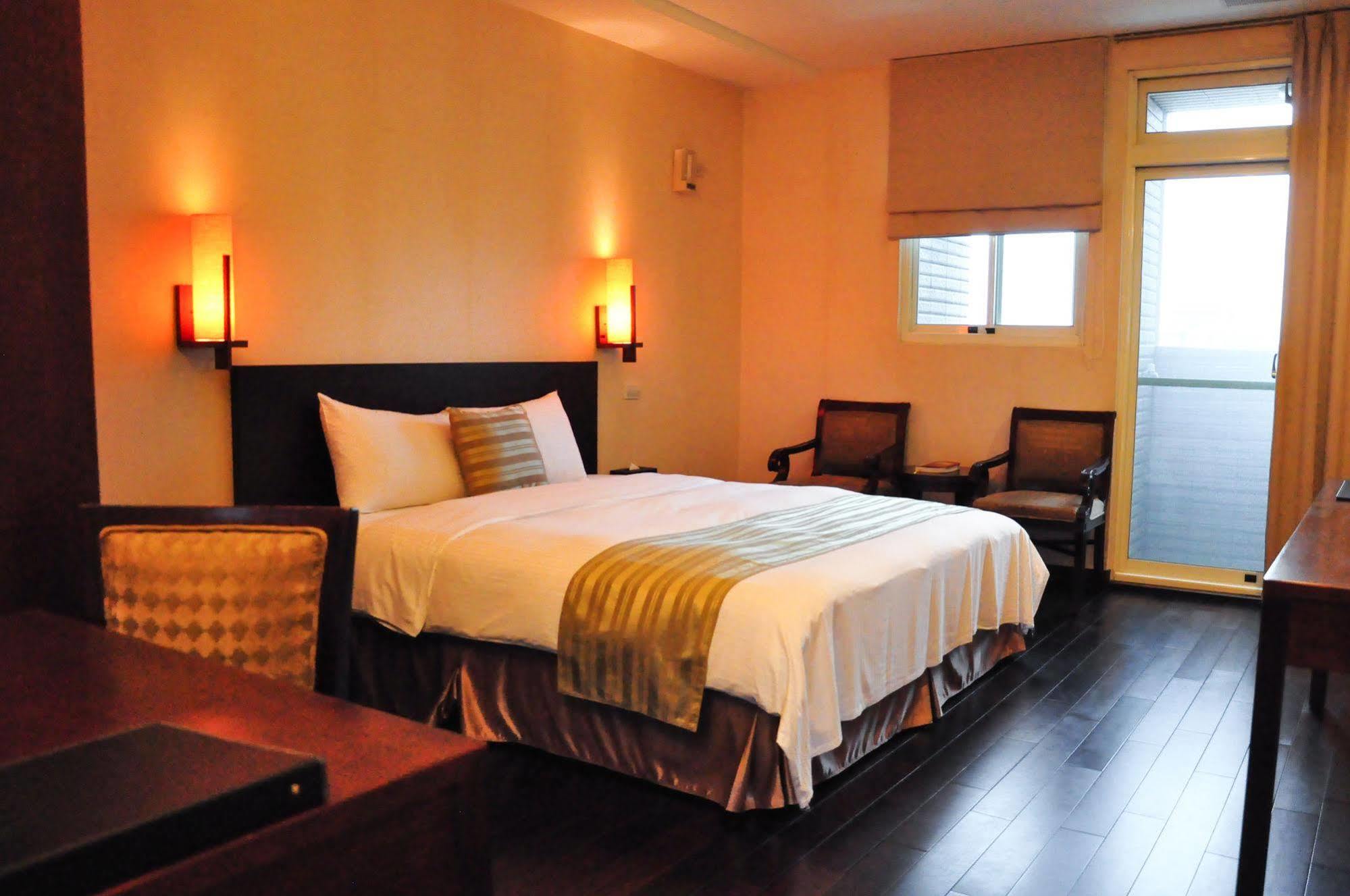 9 Hotel Xindian Esterno foto